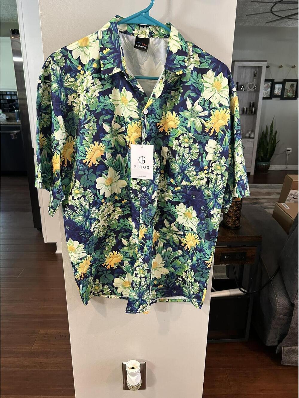 Flygo Men's Medium Floral Short Sleeve Button-Up Shirt